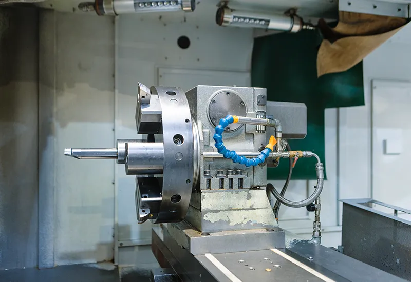 tornitura-di-componenti-metallici-di-precisione