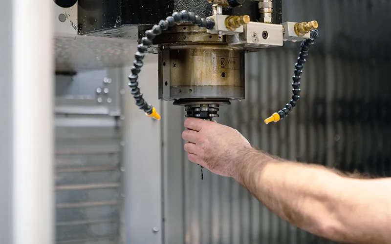 fresatura-cnc-per-meccanica-di-precisione