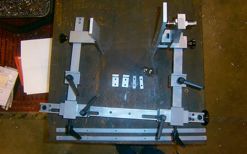 produzione-di-macchine-industriali-e-incollatrici